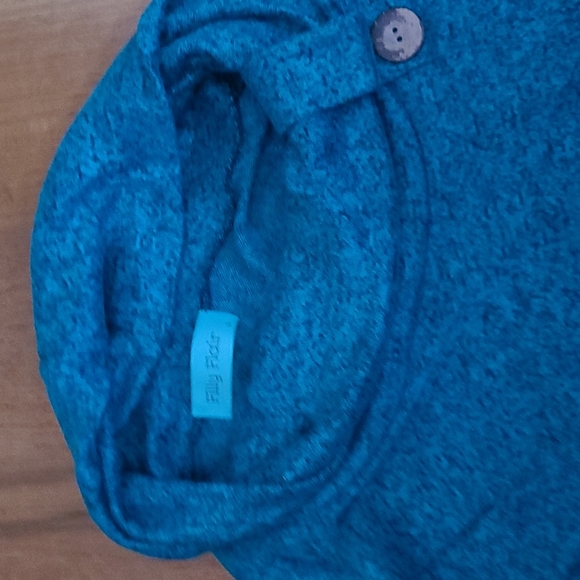 Filly Flair size Large long sleeve sweater - Picture 3 of 3